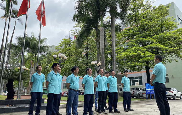 优秀维修师傅展示